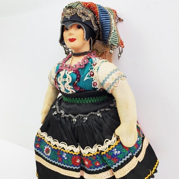 Czech Traditional Vintage 1950s Girl Doll Ornate Headdress Outfit Czechoslovakia - Picture 11 of 16